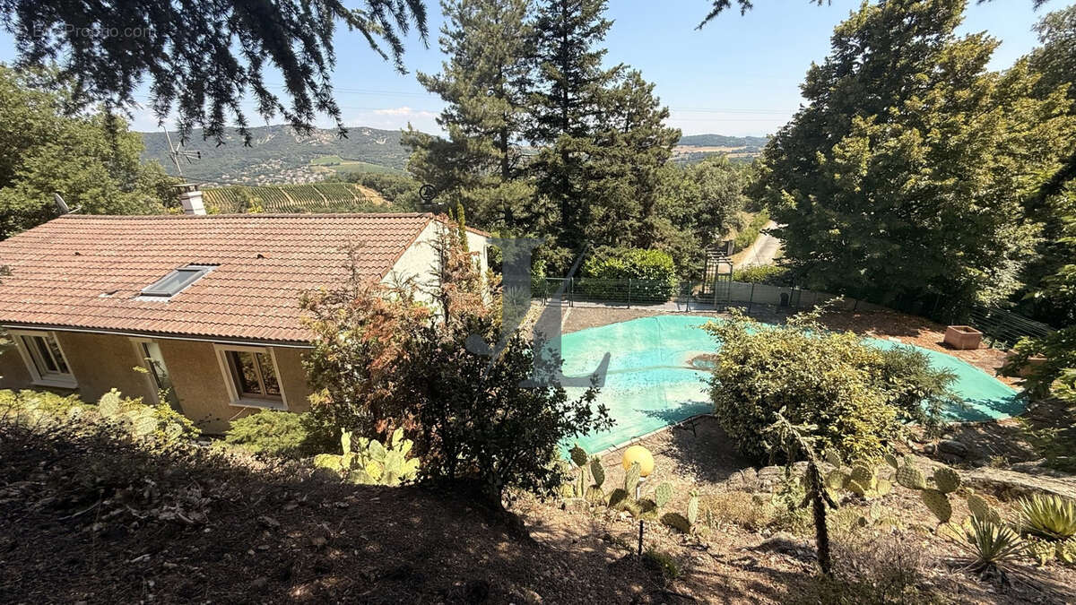 Maison à SAINT-PERAY