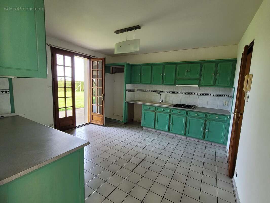 Maison à MOISSANNES