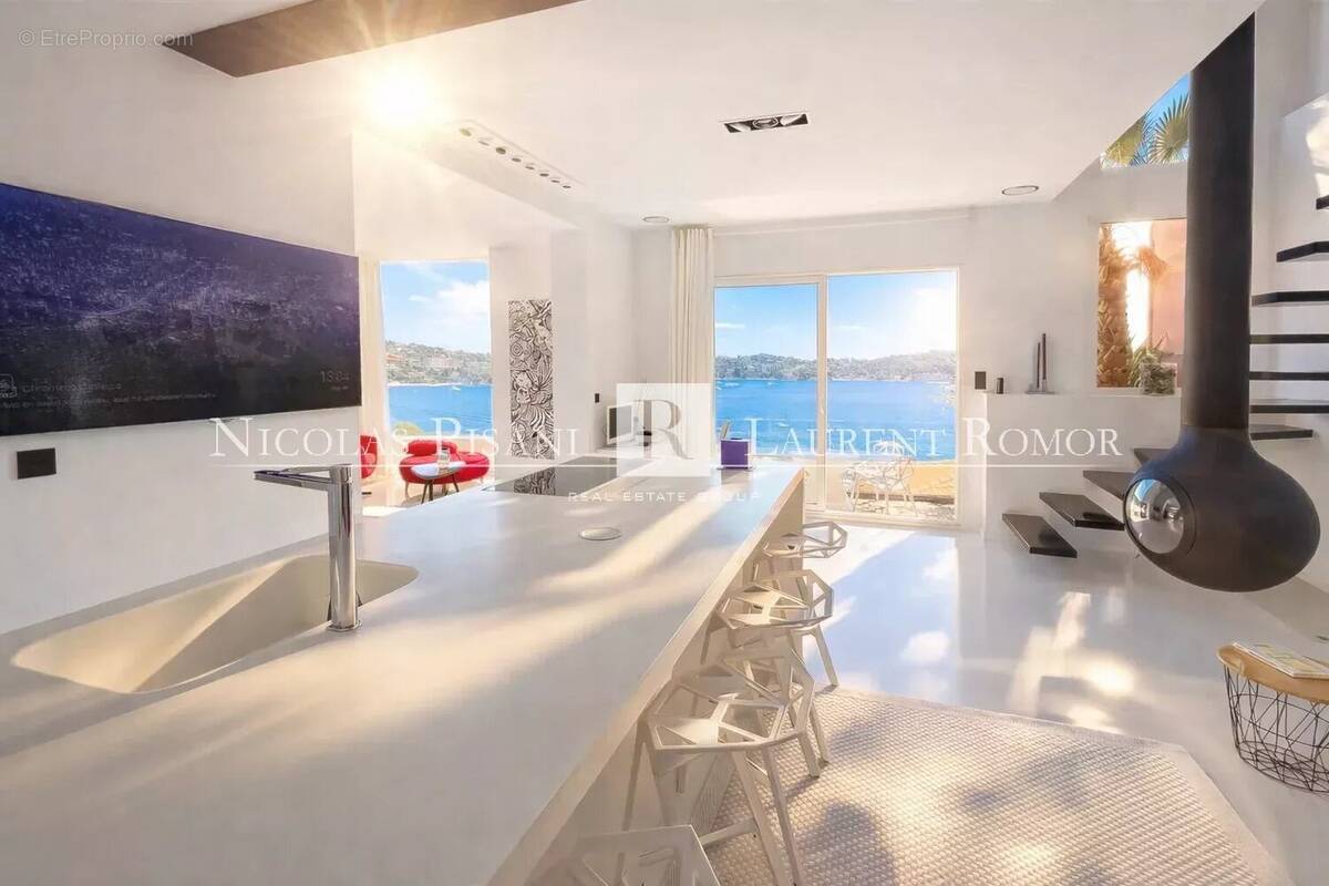 Appartement à VILLEFRANCHE-SUR-MER