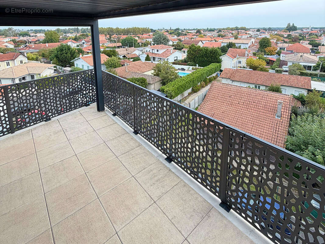 Appartement à LA TESTE-DE-BUCH