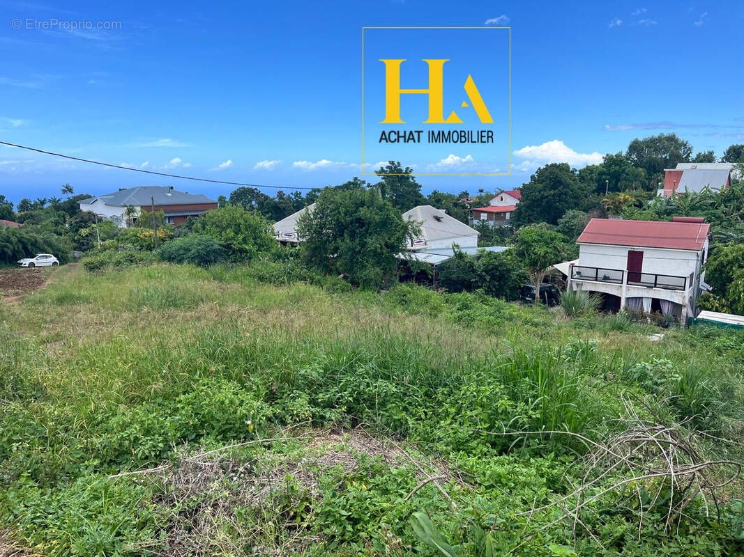 Terrain à SAINT-PAUL