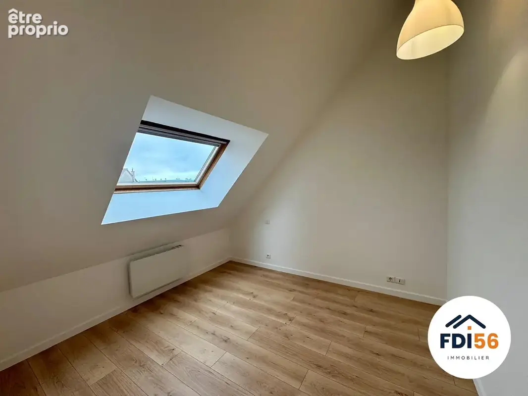 A vendre lorient - charmant t3 entierement refait - quartier calme - photo 3