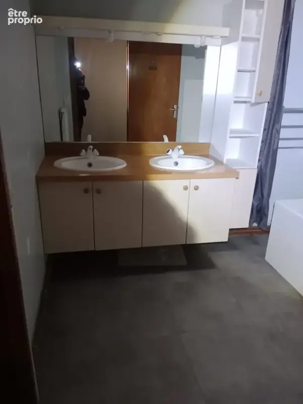 Maison 5 pièces 138 m² à vendre à Usson-Du-Poitou (86350) - photo 8