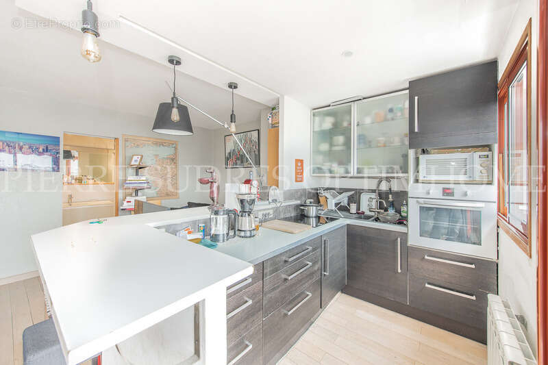 Appartement à PARIS-11E