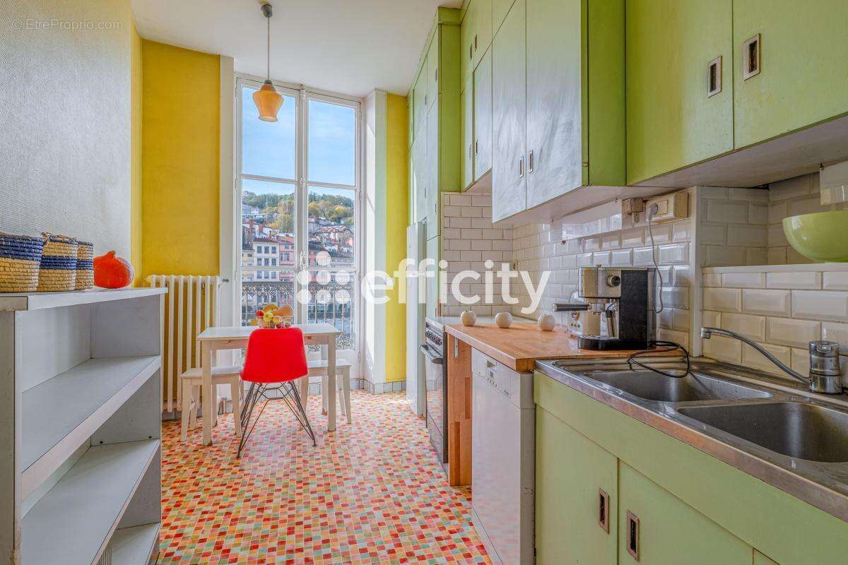 Appartement à LYON-1E