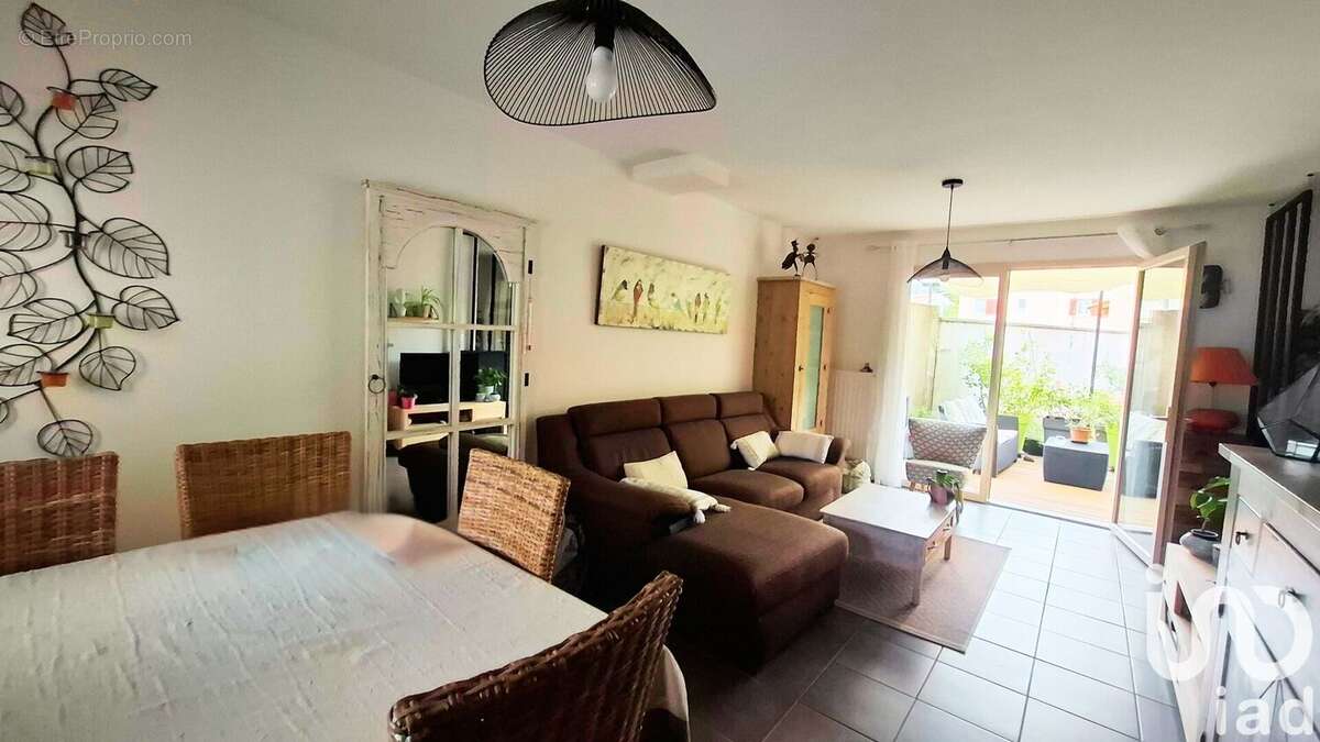 Photo 2 - Maison à MAUBEC
