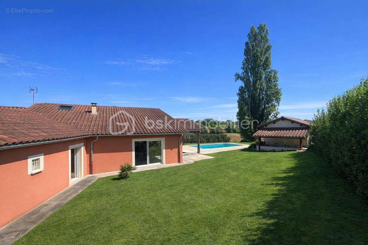 Exclusivité – villa d’architecte de plain-pied – 210 m² – un art de vivre entre lumière, volumes & élégance - photo 20
