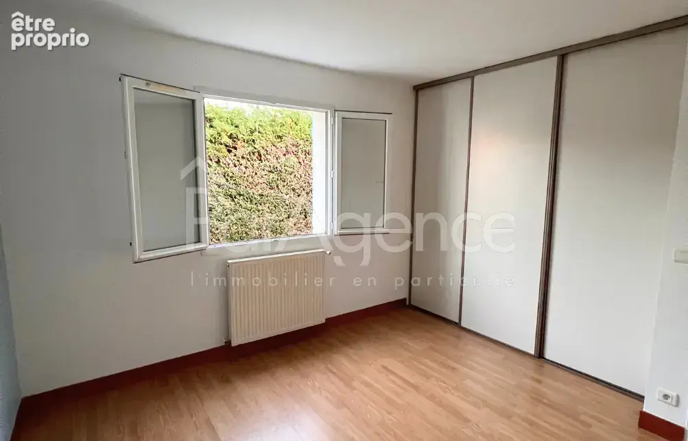 Maison de plain-pied   3 chambres   Royan - photo 8