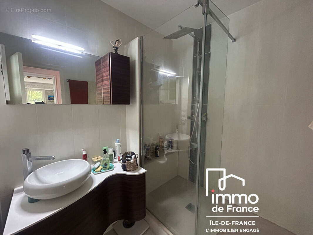 Appartement à VIRY-CHATILLON