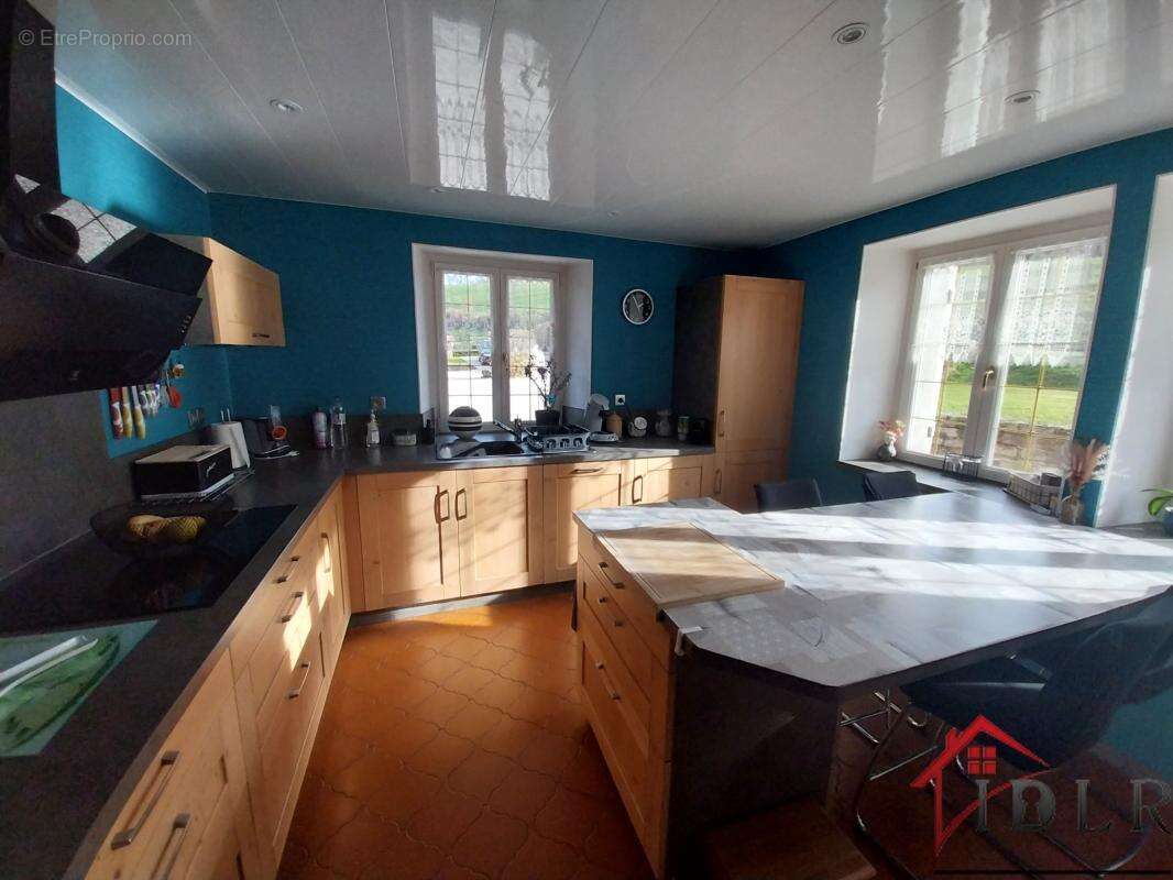 Maison à FOUGEROLLES