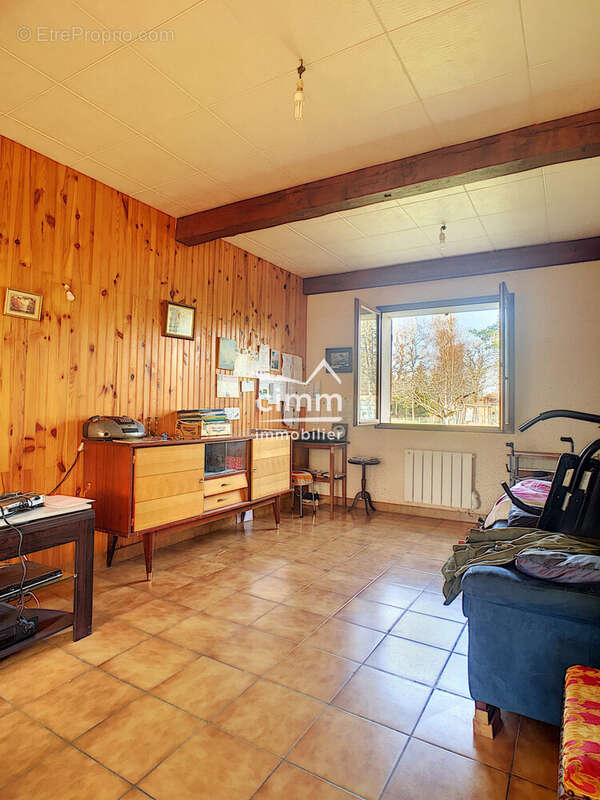 Maison à NOGENT-SUR-VERNISSON