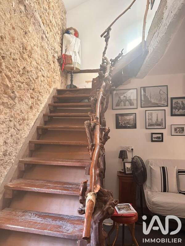 Maison 106 m² à Saint-Genies-De-Fontedit  - photo 5