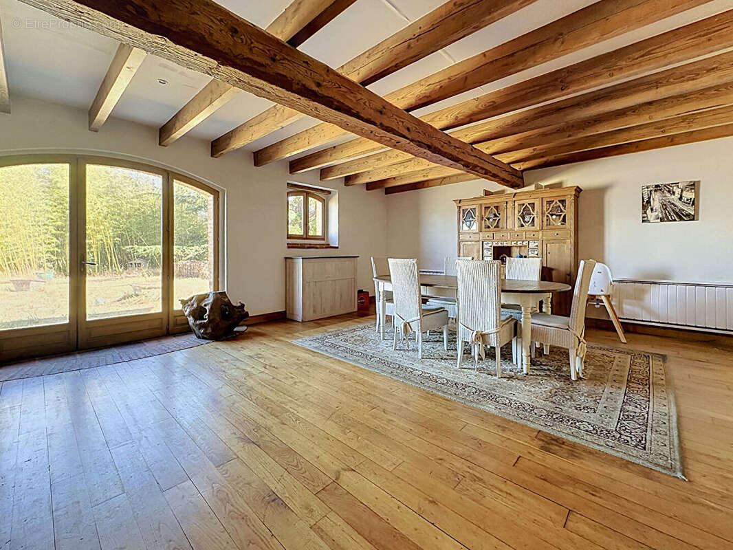A vendre maison de caractère proche de Montauban avec dependance - photo 3