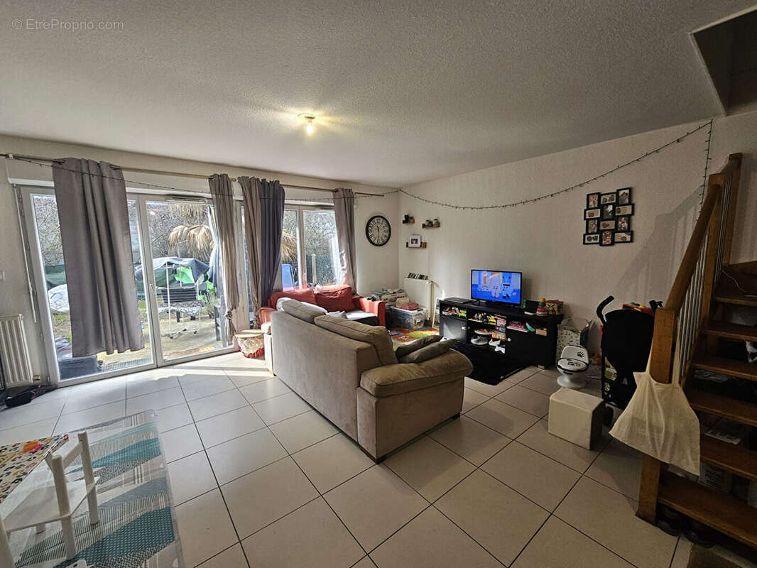 Maison à SAINT-ORENS-DE-GAMEVILLE