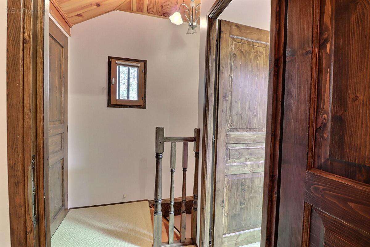 Maison à SAINT-JEOIRE-PRIEURE