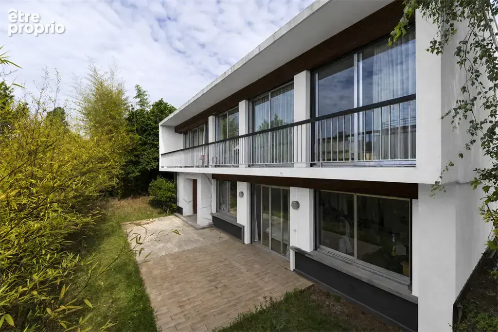 Saint cloud  montretout 92210 - maison 310 m² - 5/6 chambres + 2/3 bureaux  700 m² terrain - parking - photo 17
