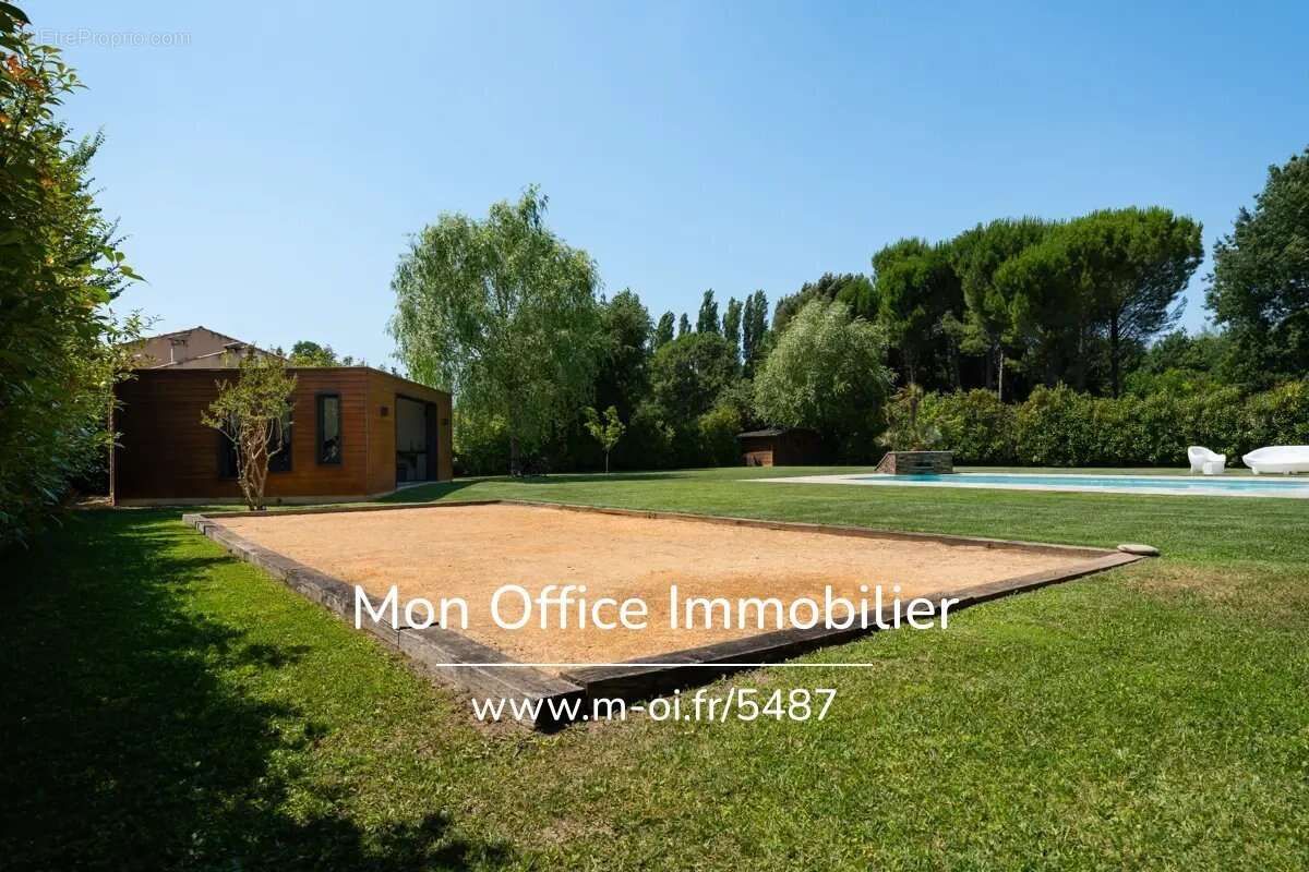Maison à BOUC-BEL-AIR