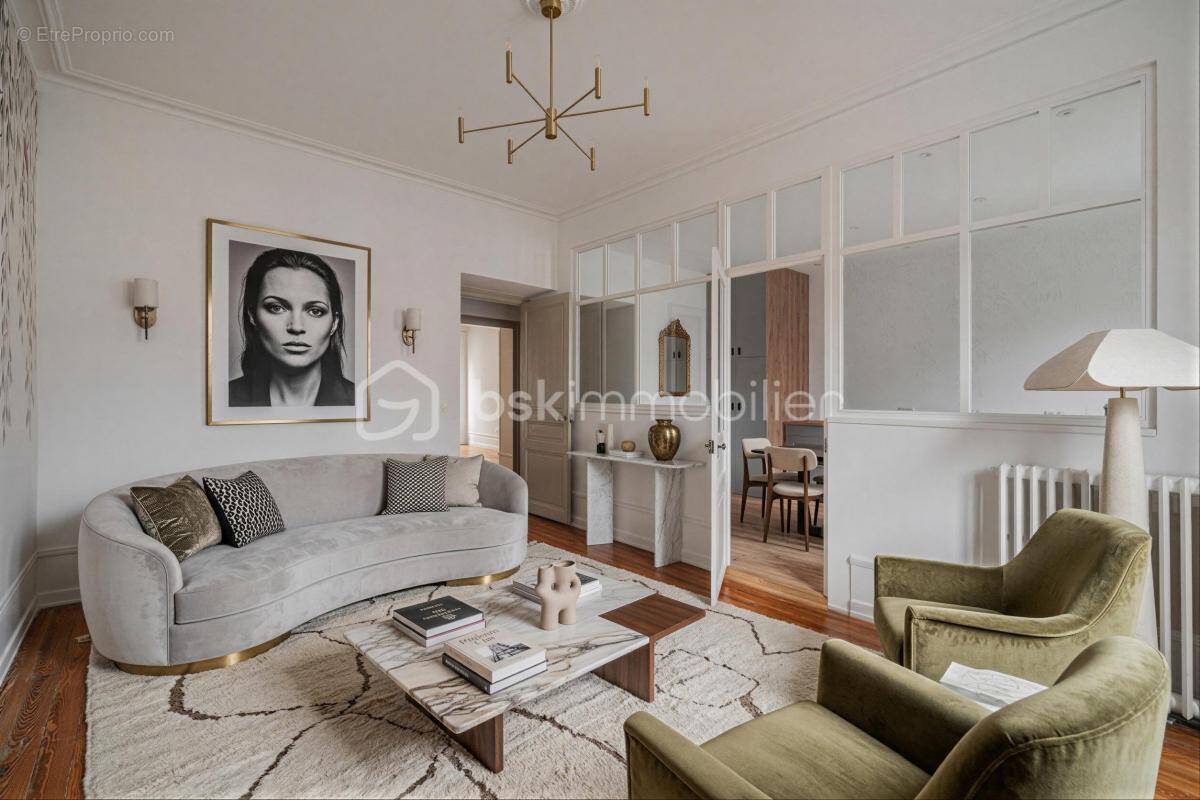 Appartement à AIX-LES-BAINS