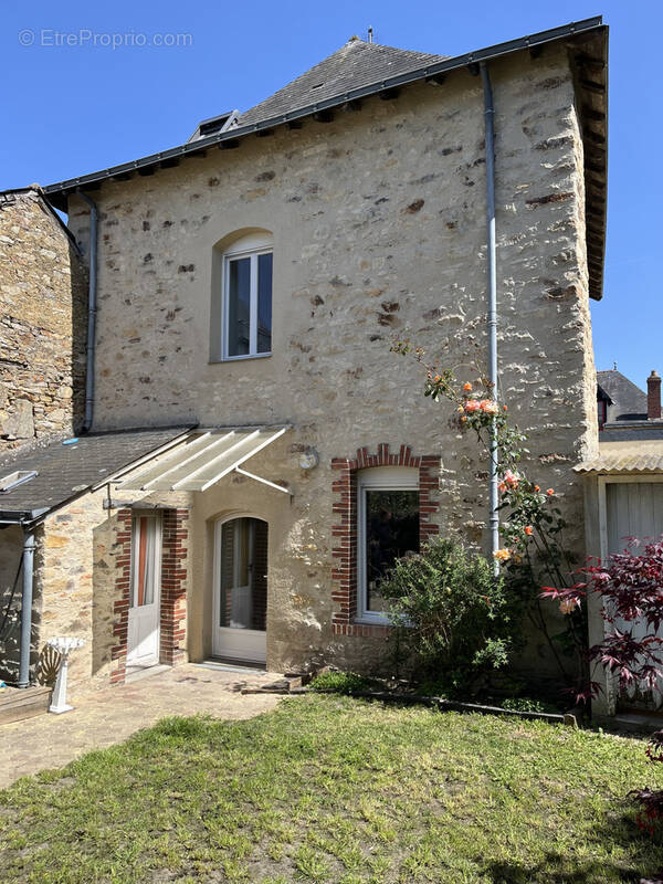 Maison à LE LION-D'ANGERS