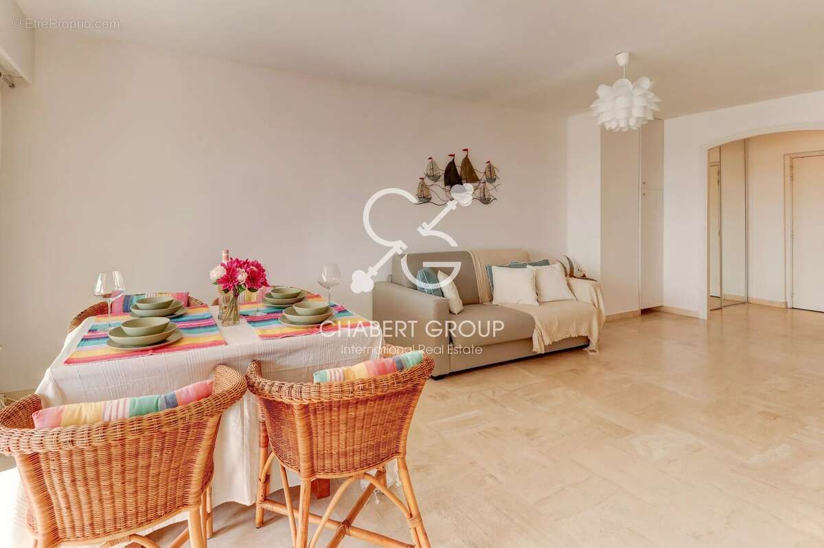 Appartement à VILLEFRANCHE-SUR-MER