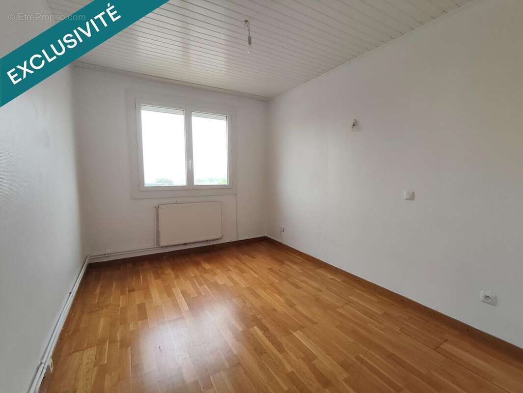 Photo 6 - Appartement à PONT-DE-CHERUY