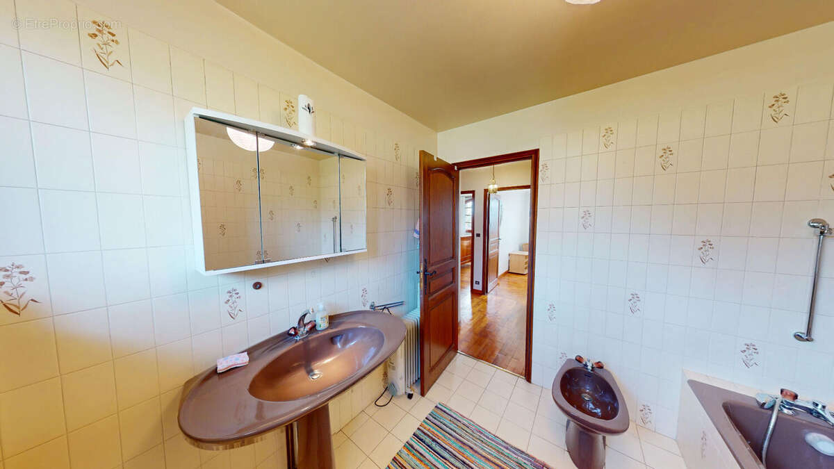 Maison à COURNON-D&#039;AUVERGNE