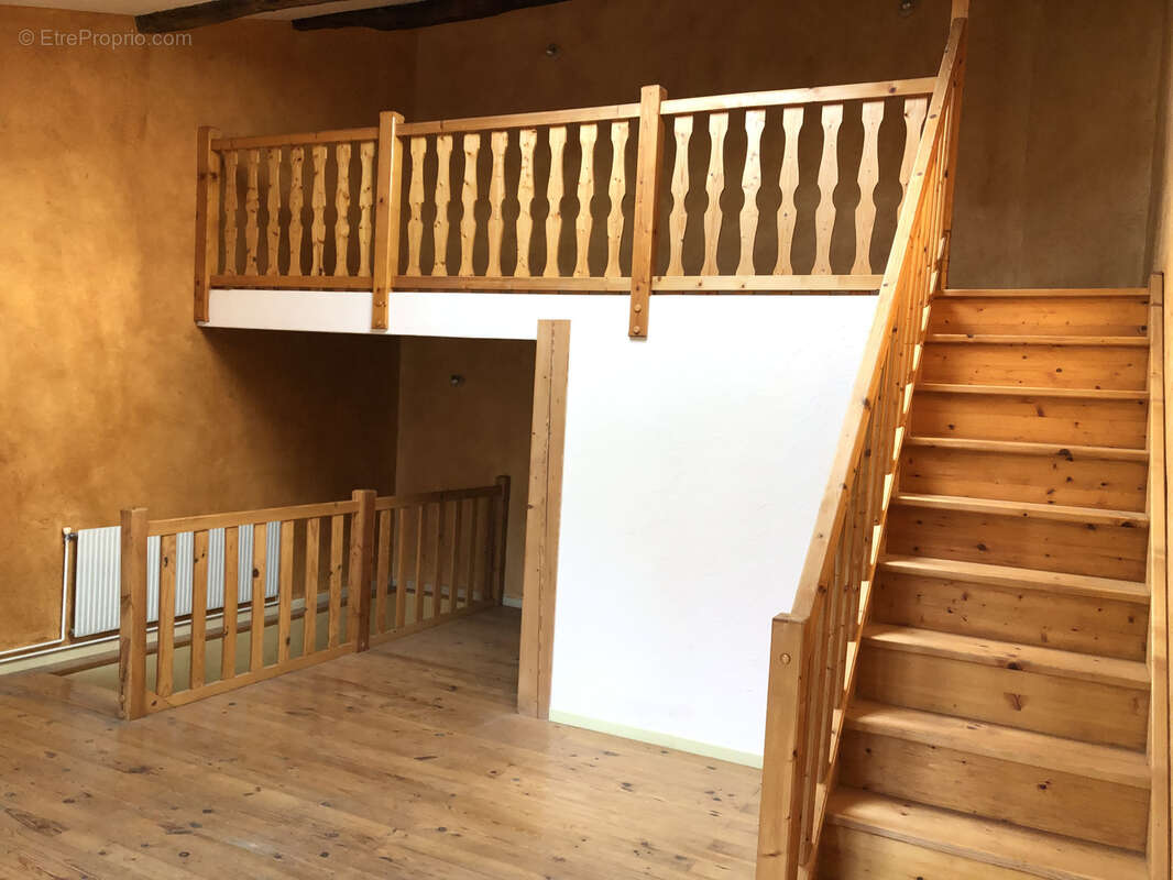 Appartement à SAINT-DENIS-EN-BUGEY
