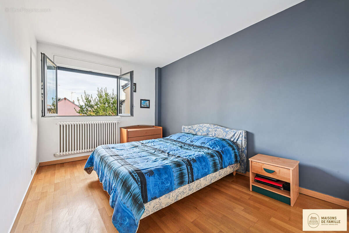 Maison à RUEIL-MALMAISON