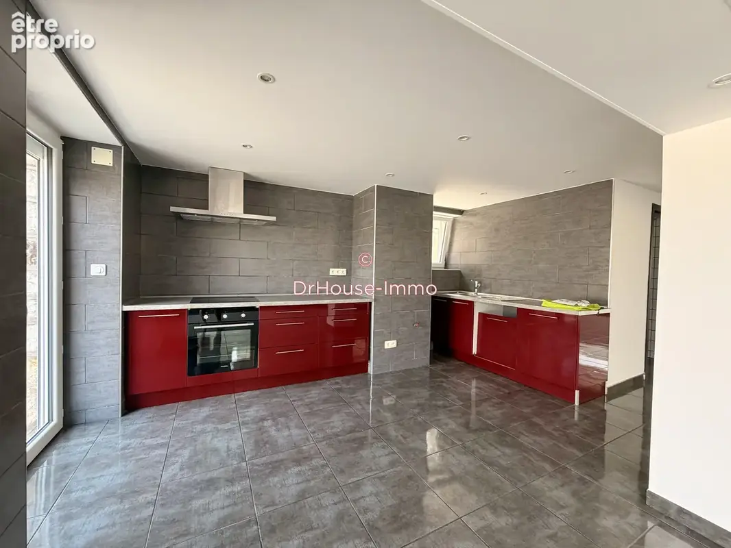 Maison 7 pièces 138 m² à vendre à Terrasson-Lavilledieu (24120) - photo 3