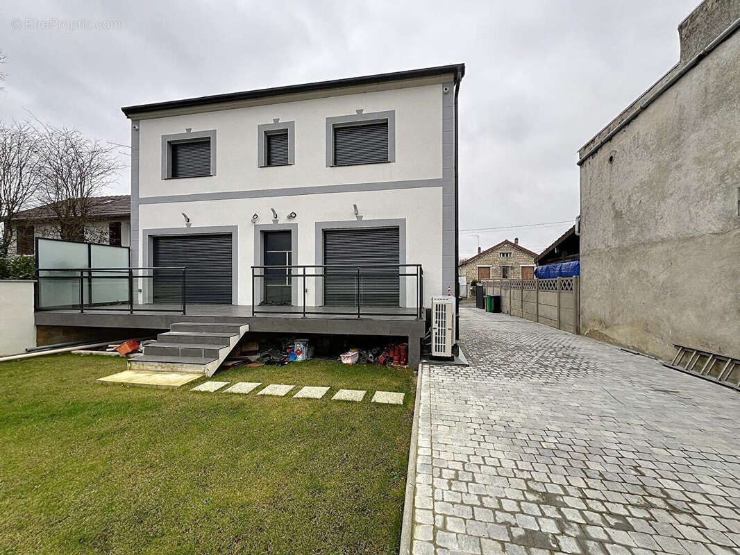 Maison à VILLEPARISIS