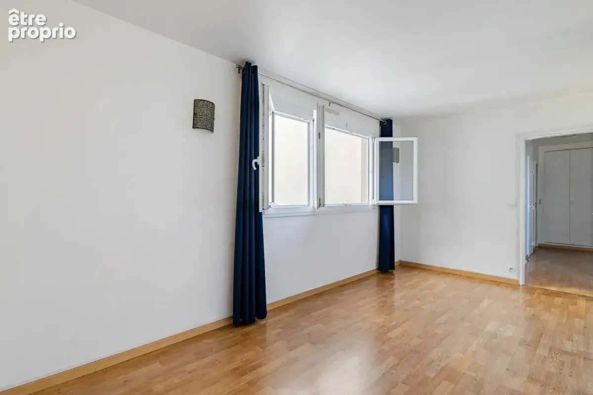 Appartement 4 pièces de 80 m² situé à Bezons - photo 4