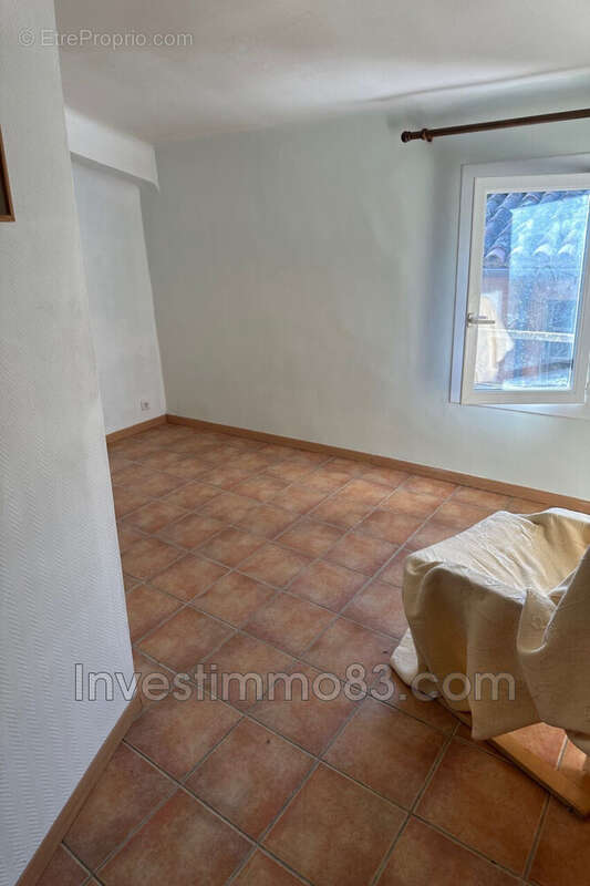 Appartement à BARJOLS