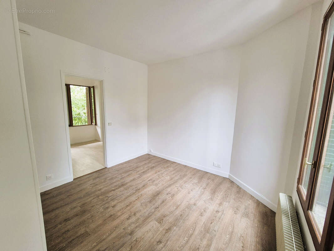 Appartement à NOGENT-SUR-MARNE