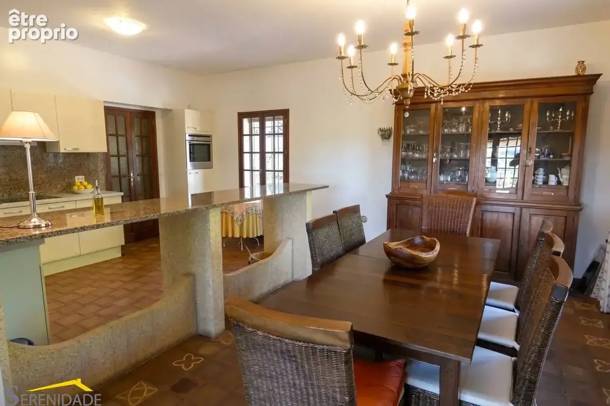Maison 218 m² à Gabian  - photo 6