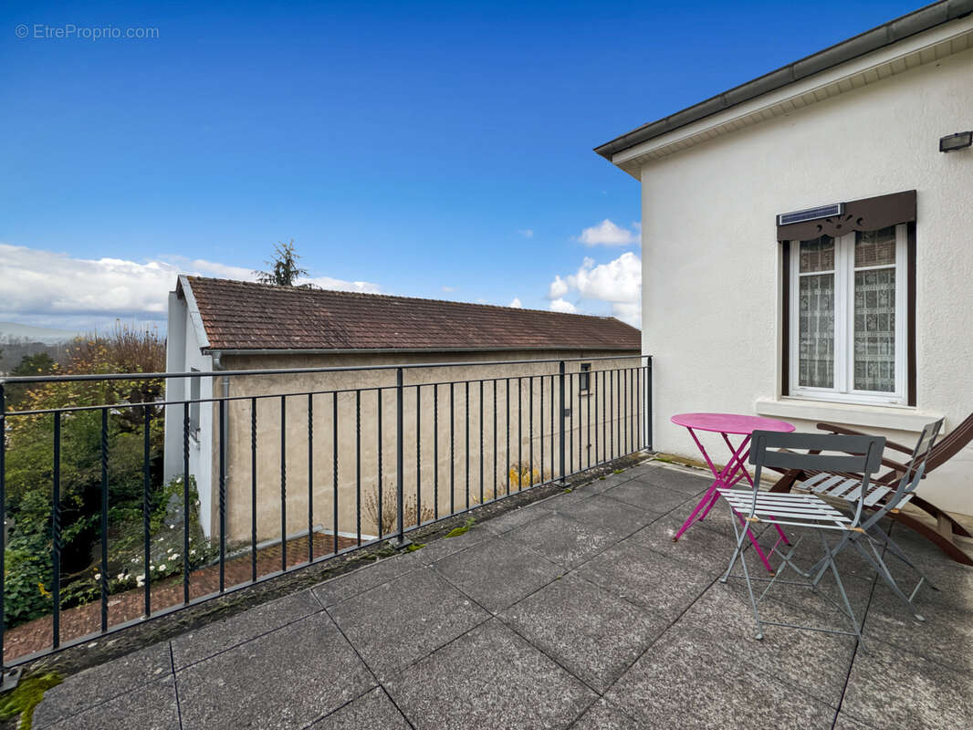 Maison à TREVOUX