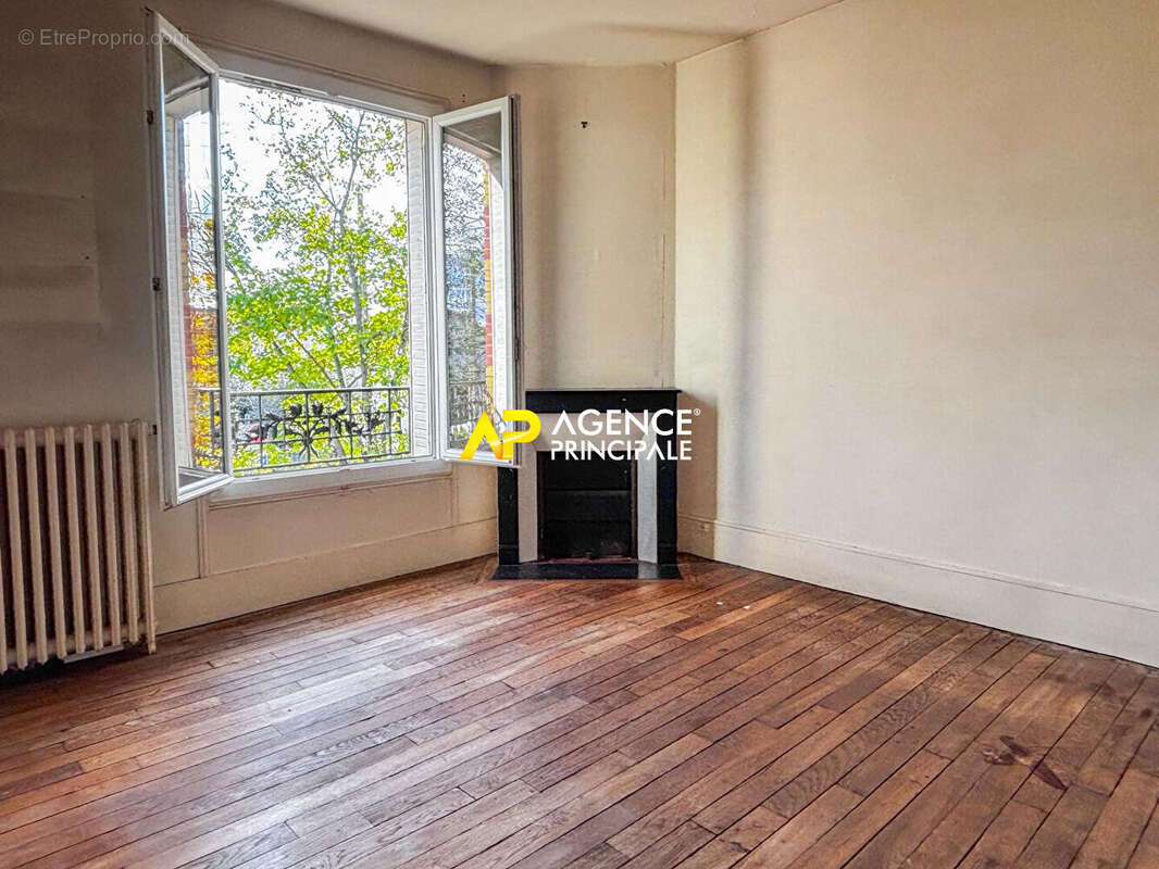 Maison à SARTROUVILLE