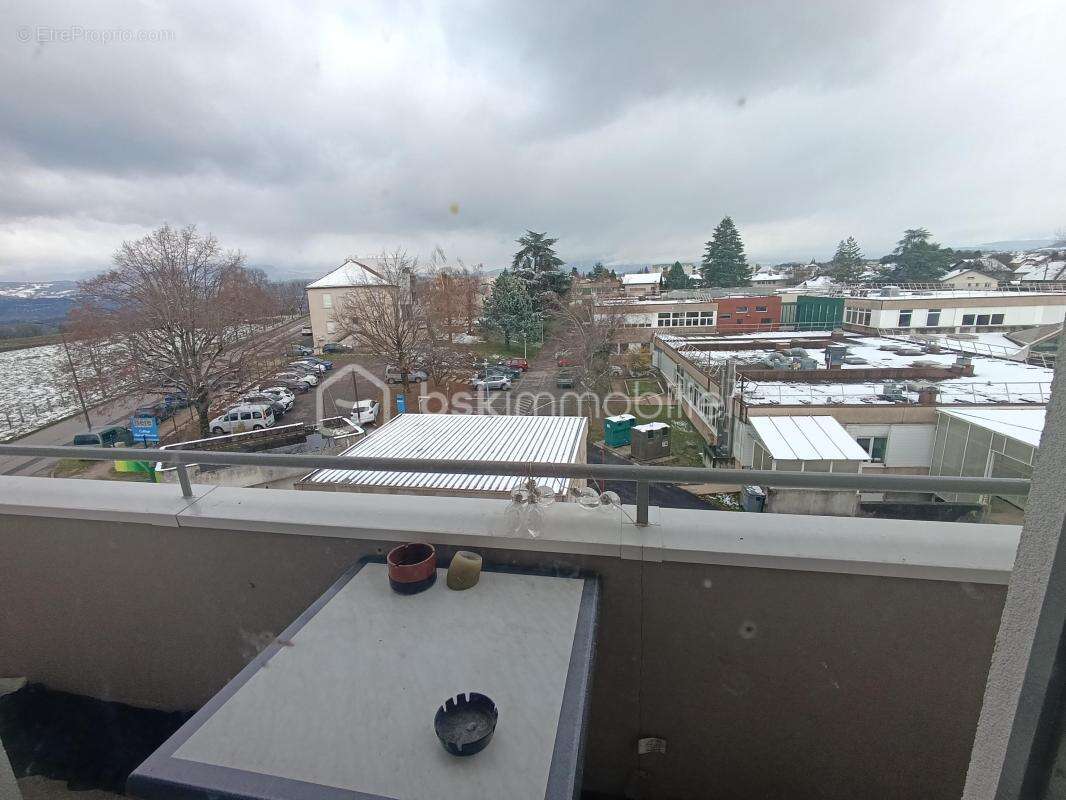 Appartement à LES ABRETS