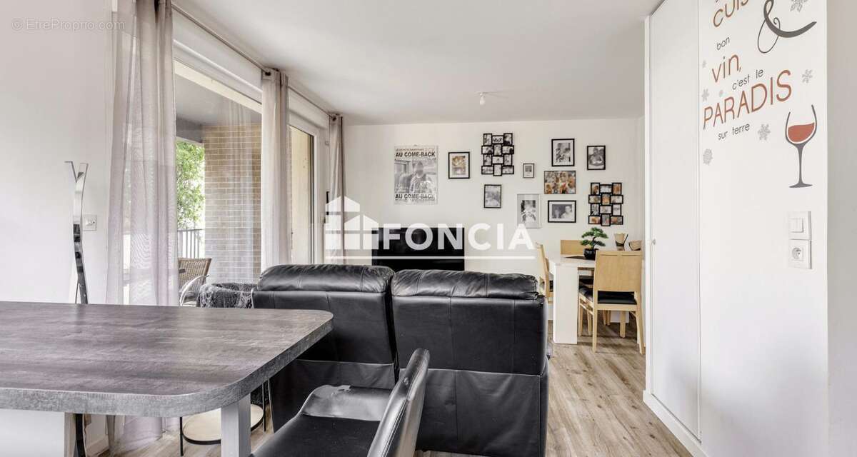 Appartement à LA MADELEINE