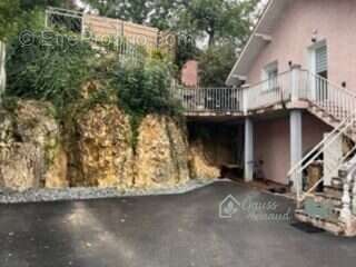 Appartement à CHATENOIS-LES-FORGES