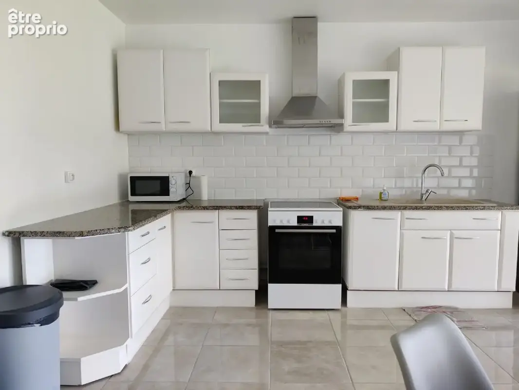 Appartement 5 pièces 79 m² à vendre à Fort-De-France (97200) - photo 4