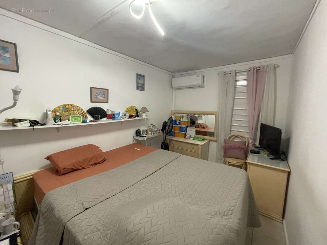 Appartement à LES ABYMES