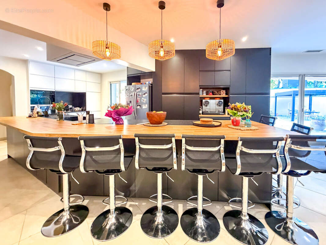 Maison à BORMES-LES-MIMOSAS