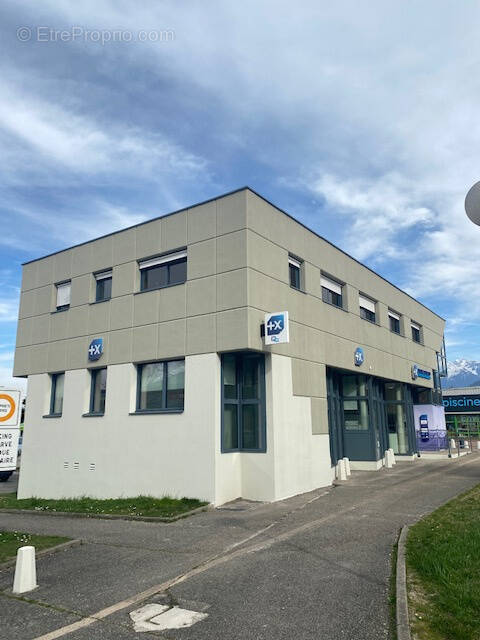 Commerce à SEYSSINS