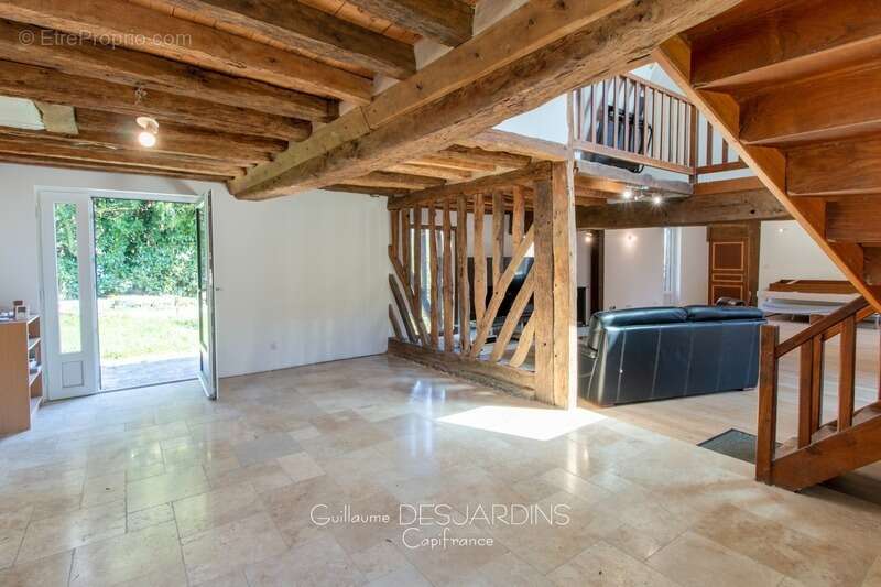 Grande Maison Normande GUERQUESALLES (61) - photo 8