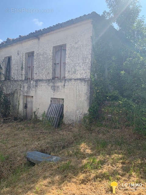 Maison à SAINT-CIERS-DU-TAILLON