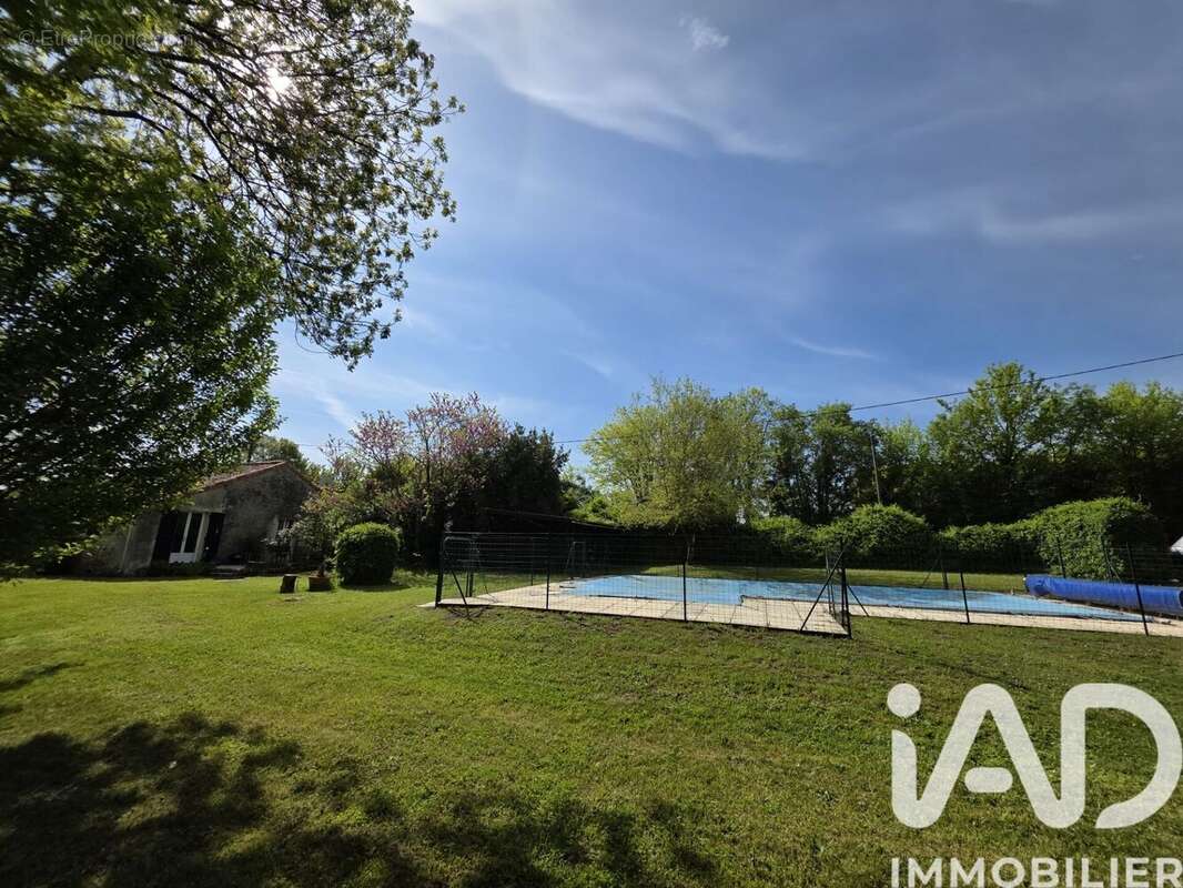 Maison 90 m² à Anville  - photo 8