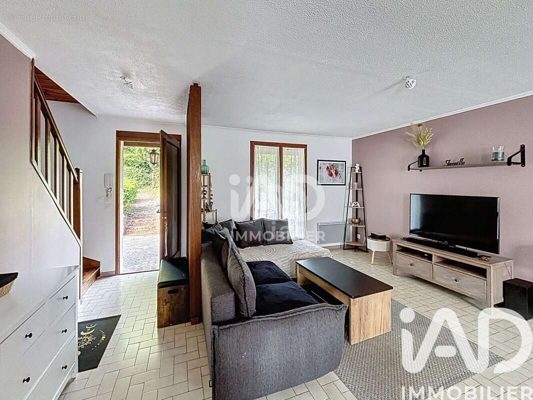 Photo 2 - Maison à MONTRY