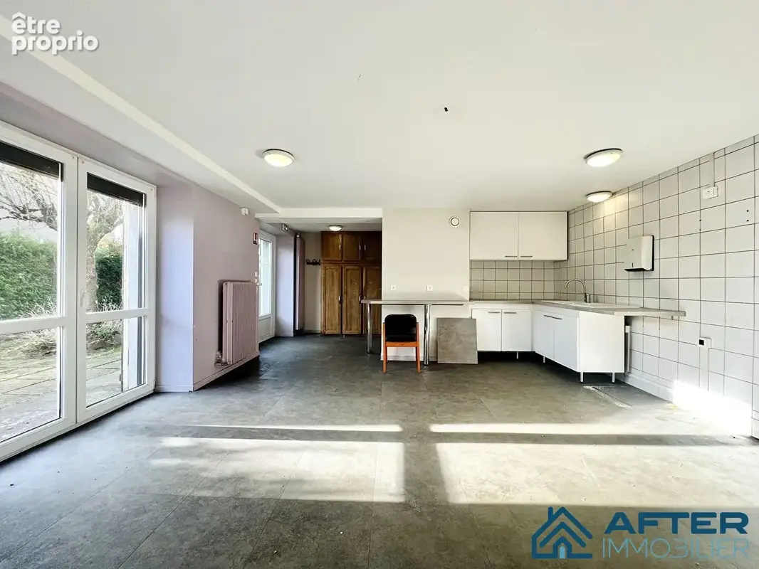 Appartement 243 m² à Angomont  - photo 6