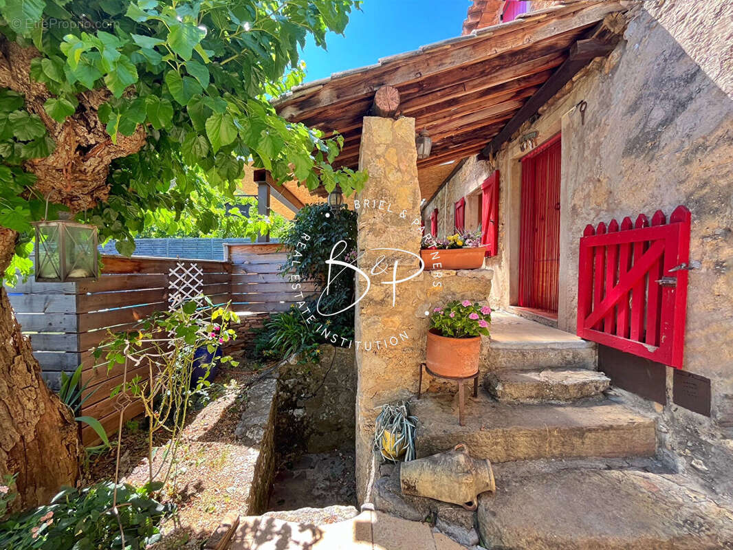 Maison à TARADEAU
