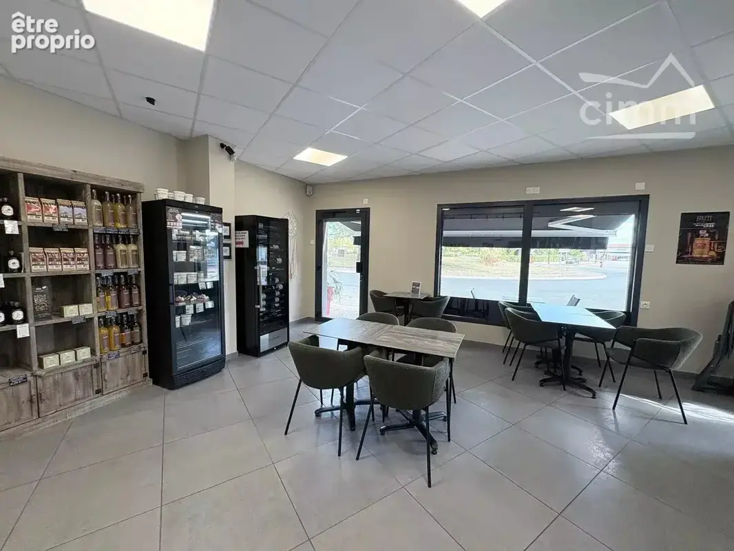  Fonds de commerce 172 m² – Épicerie fine & pâtisserie – Bonson – 50 000 € - photo 5